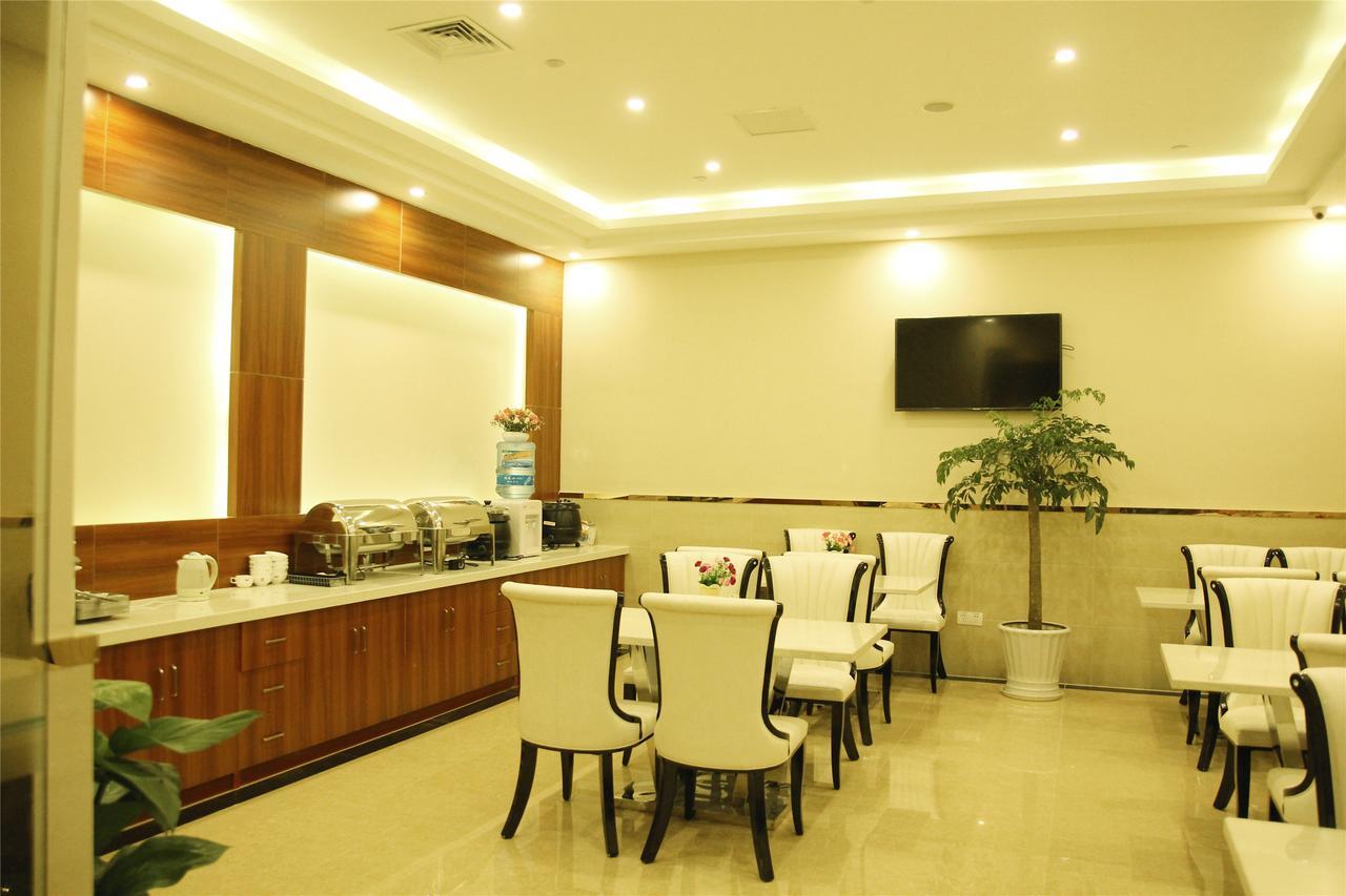 Greentree Inn Sichuan Chengdu Chongzhou Shiji Avenue Longteng Decorative City Business Hotel المظهر الخارجي الصورة